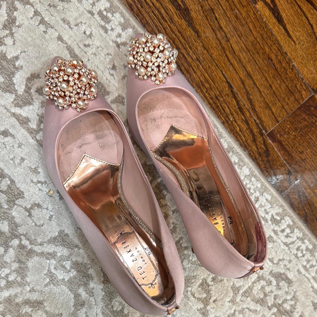 Elegant Pink Embellished Women's Shoes